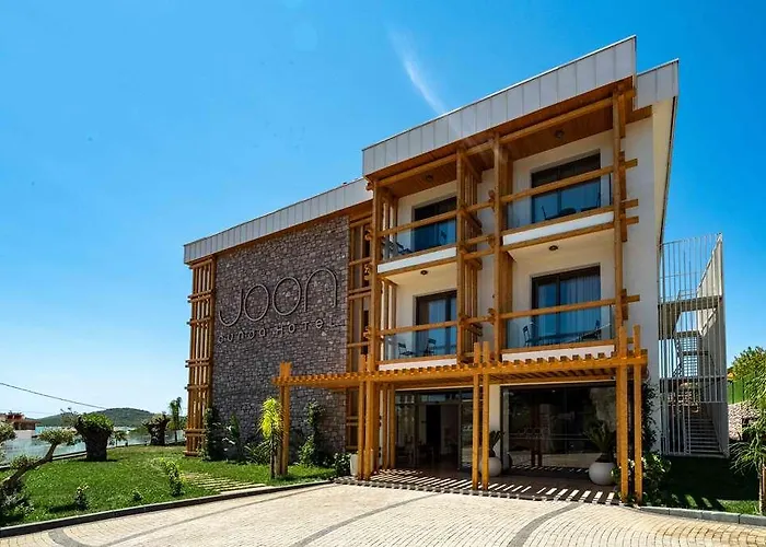 Joon Cunda * Ayvalı